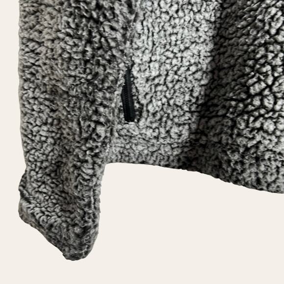 Thread and Supply Gray Wubby Sherpa Zip Pullover Chunky Sweater Size M - Picture 3 of 7